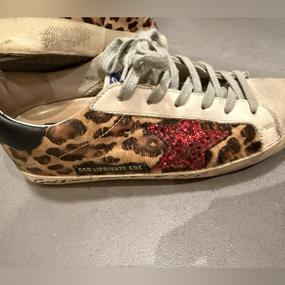 Golden Goose Leopard Print Low-Top Sneakers with Red Glitter Star - Picture 2 of 11